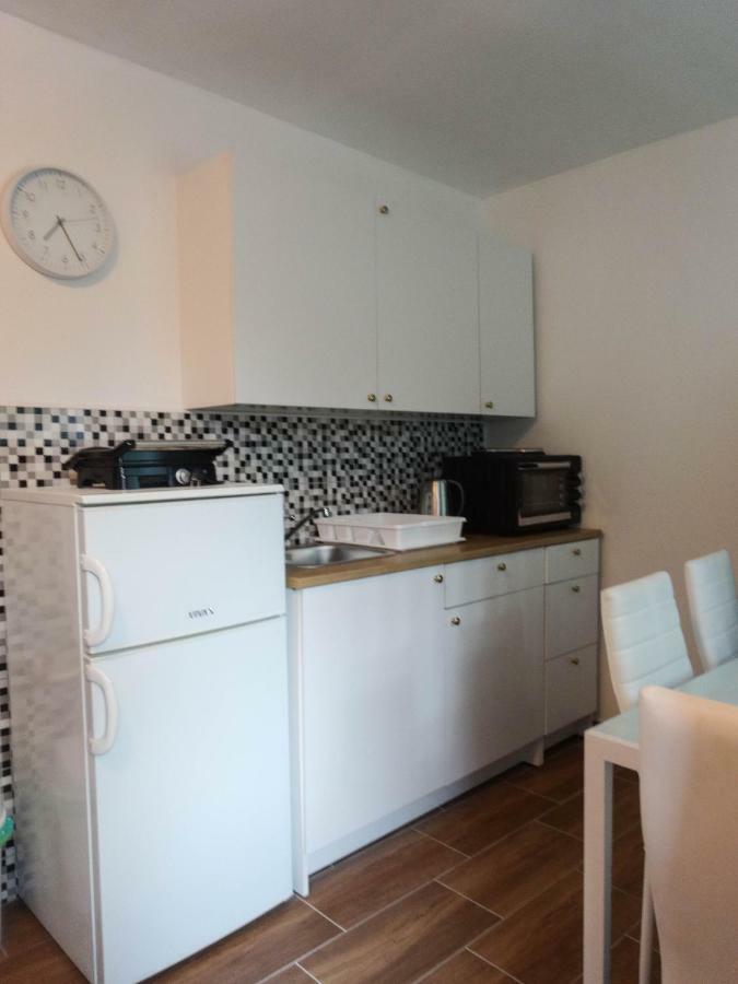 Apartman Sara Vl. Franjo Klasic Крапина Екстериор снимка